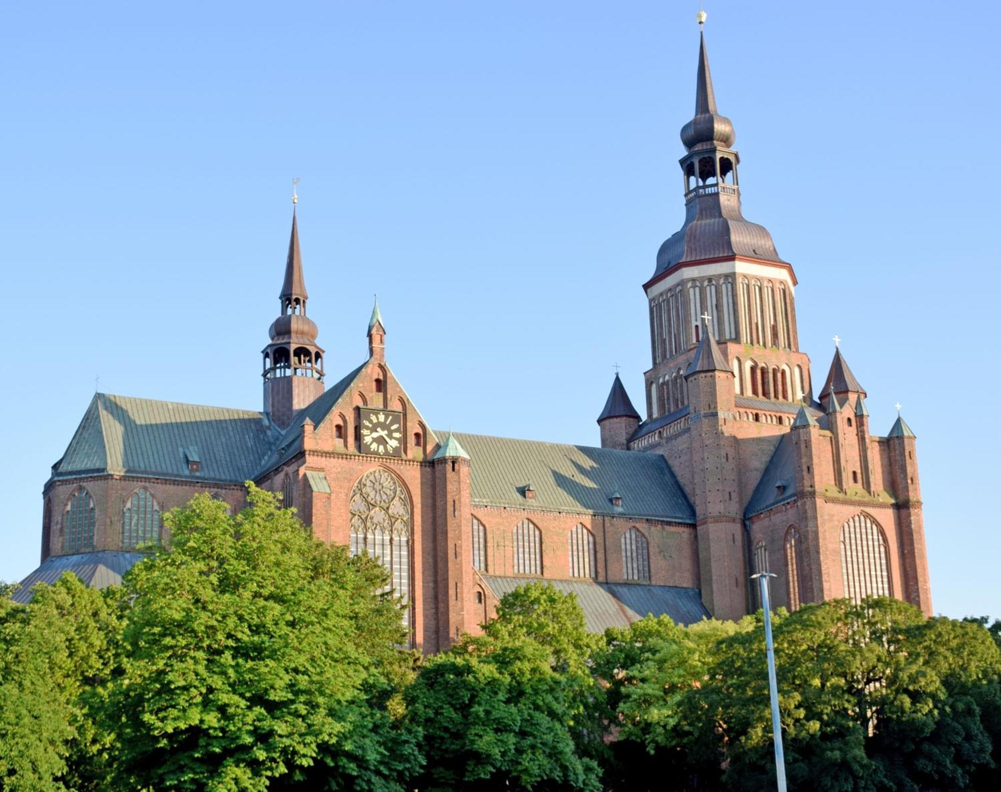 Ferienhaus Am Sund Altefahr Bagian luar foto